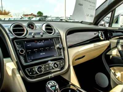 2017 Bentley Bentayga W12 AWD 12 Cylinders Engine White Beige SUV