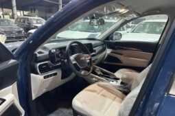 2024 Kia Telluride 3.8 Litres V6 Cylinder Engine Gasoline Blue Beige SUV