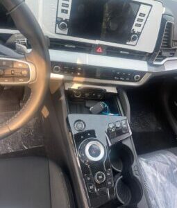 2024 Kia Sportage 1.5 L Turbo GDI 4 Cylinders Engine Black SUV