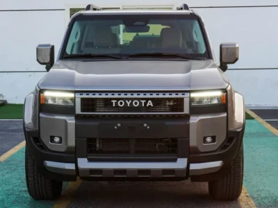 2024 Toyota Prado 2.4L TWIN TURBO 4 Cylinders Engine Grey Beige SUV GCC