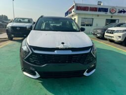 2024 Kia Sportage 1.5 L Turbo GDI 4 Cylinders Engine Grey Black SUV