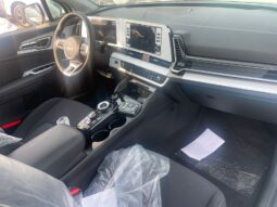 2024 Kia Sportage 1.5 L Turbo GDI 4 Cylinders Engine Black SUV