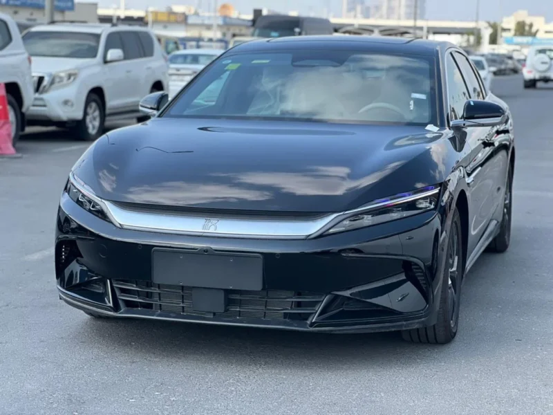 2025 BYD Han DM-i plug-in Hybrid 1.5 Litres 4 Cylinders Engine Black White Sedan FWD