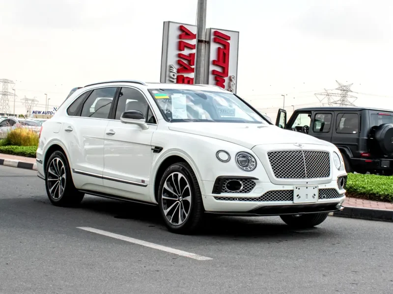 2017 Bentley Bentayga W12 AWD 12 Cylinders Engine White Beige SUV