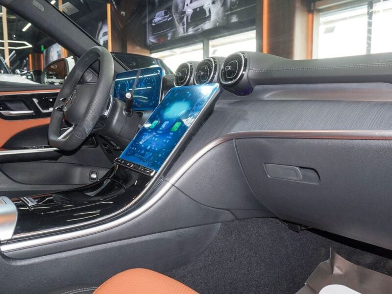 2025 Mercedes-Benz C200 L 4 Cylinders Petrol Engine White Tan Sedan