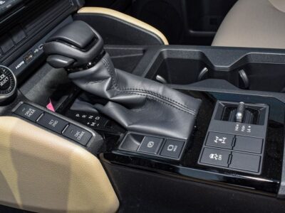 2024 Toyota Prado 2.4L TURBO 4 Cylinders Engine White Beige SUV GCC