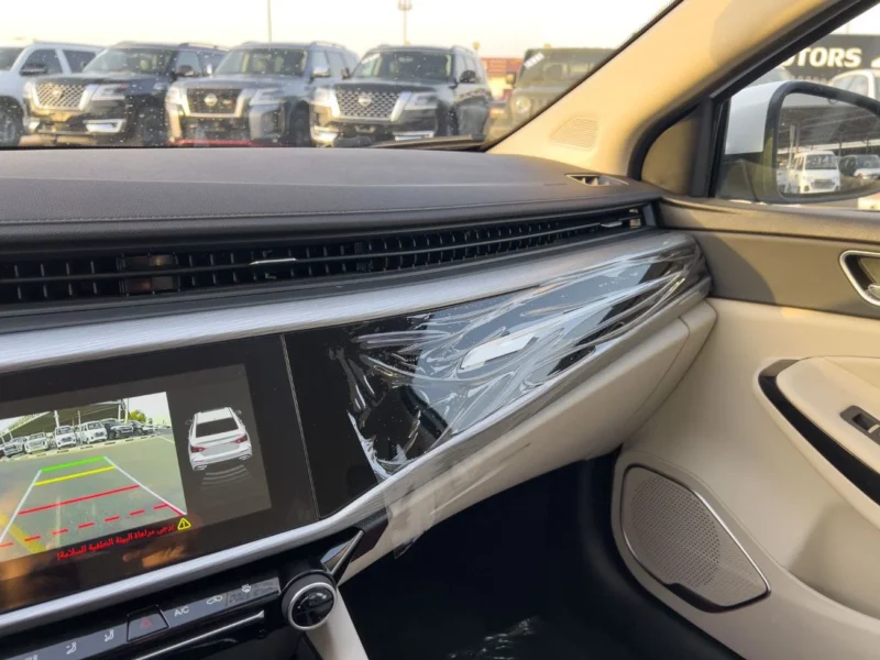 2026 CHERY ARRIZO 5 1.5 Litres 4 Cylinder Petrol Engine Silver Beige Sedan