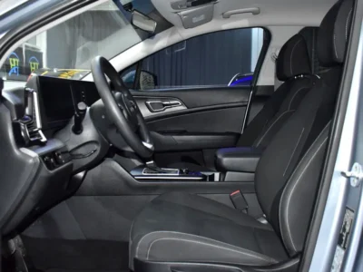 2023 Kia Sportage Mid 4 Cylinder Petrol Engine Silver Black SUV GCC Specs