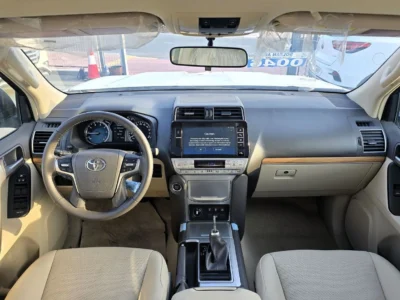 2023 Toyota Land Cruiser Prado VX 4.0l 6 Cylinder Petrol 4WD White Tan SUV