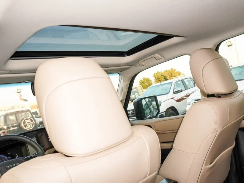 2024 Toyota Prado 2.4L TWIN TURBO 4 Cylinders Engine Grey Beige SUV GCC