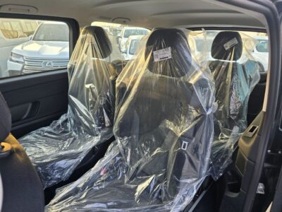 2025 Mercedes Benz V-Class V300 Style 2.0 L 4 Cylinders Engine Black Van GCC