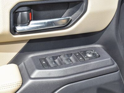 2024 Toyota Prado 2.4L TURBO 4 Cylinders Engine White Beige SUV GCC