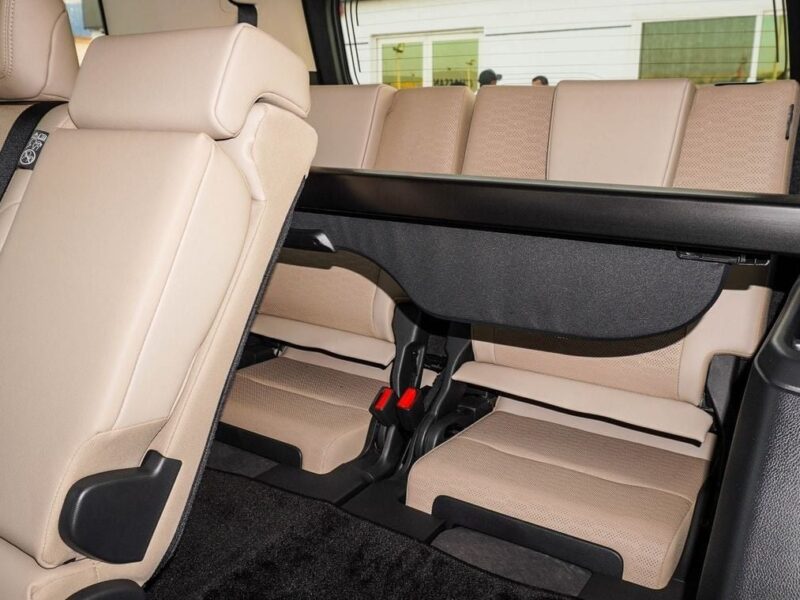 2024 Toyota Prado 2.4L TWIN TURBO 4 Cylinders Engine Grey Beige SUV GCC