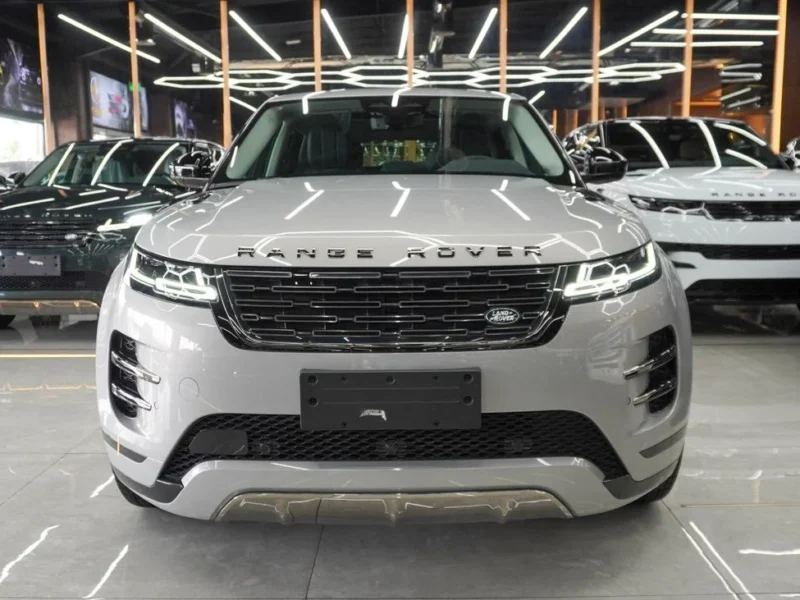 2025 Land Rover Range Rover Evoque 4 Cylinders Petrol Engine Silver Red SUV