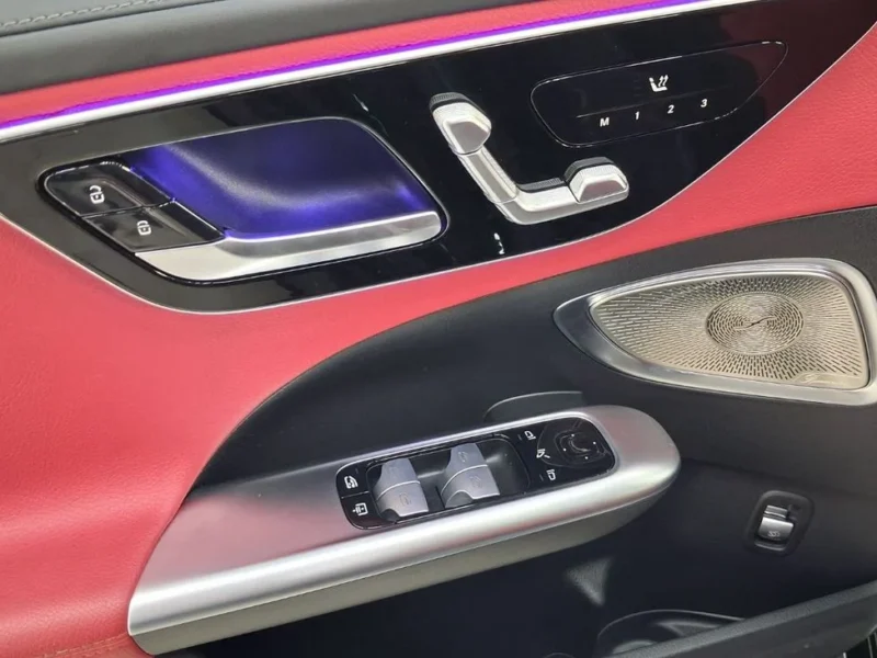 2024 Mercedes-Benz C 200 Premium 2.0L 4 Cylinder AMG KIT Black Red Sedan