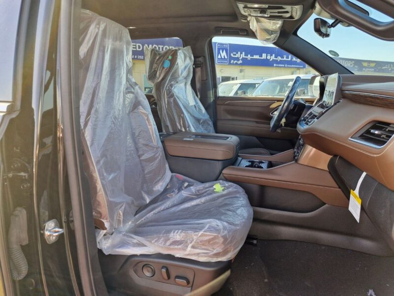 2023 CHEVROLET TAHOE HIGH COUNTRY 6.2L V8 Engine PETROL Black Tan SUV