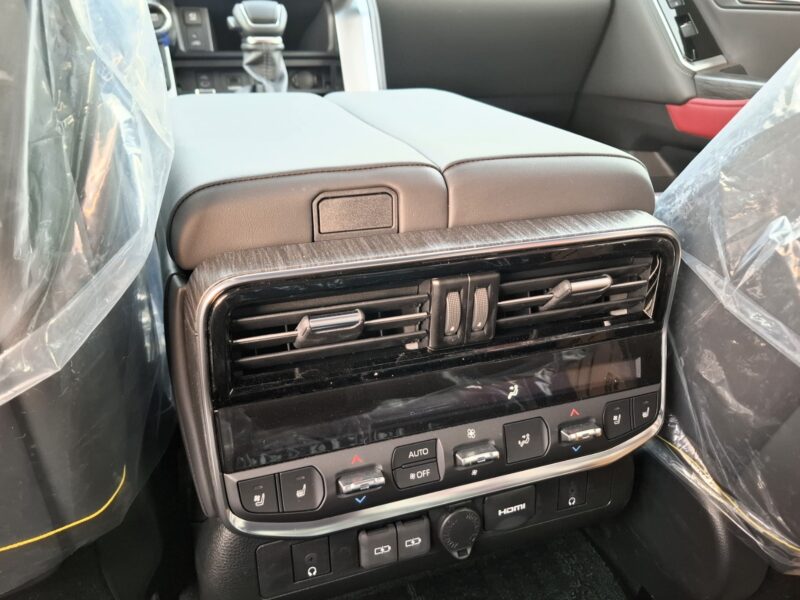 2025 Toyota Landcruiser VXR 3.3L 6 Cylinders White Red SUV Diesel GCC