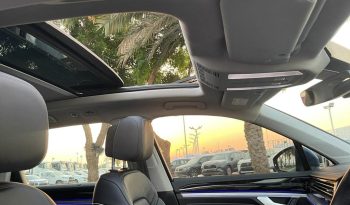 2019 Volkswagen Touareg 190TDI Premium 3.0-litre Turbo Diesel V6 Blue Black SUV