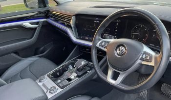 2019 Volkswagen Touareg 190TDI Premium 3.0-litre Turbo Diesel V6 Blue Black SUV