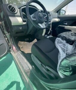 2023 Toyota Rush 1.5 L inline-4 Petrol Engine, Dual VVT-i Bronze Black SUV