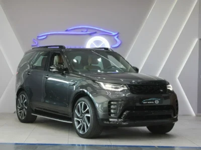 2024 Land Rover Discovery P360 Dynamic HSE 3.0L Inline-6 Grey Tan SUV AWD