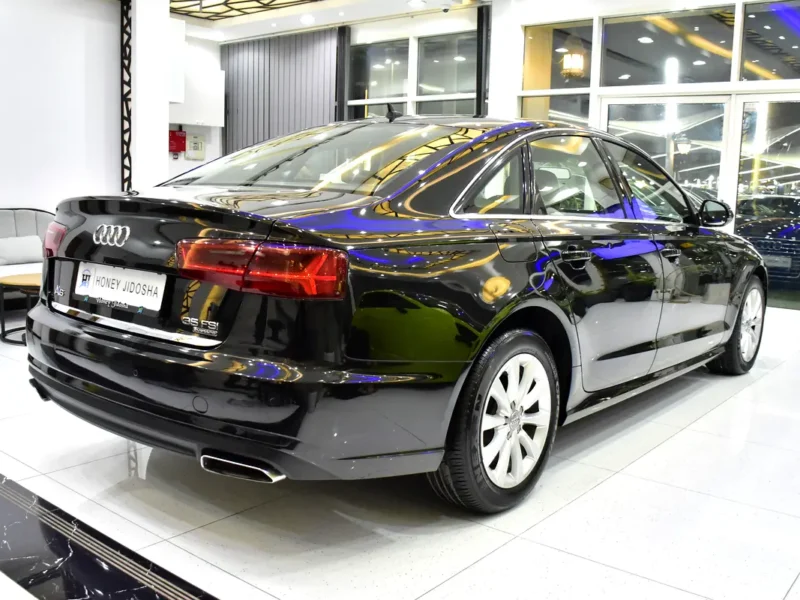 2016 Audi A6 35 FSI Quattro 6 Cylinders Petrol Engine Black Brown Sedan GCC