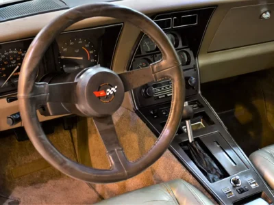 1982 Chevrolet Corvette Other 8 Cylinder Petrol Engine Gold Beige Coupe