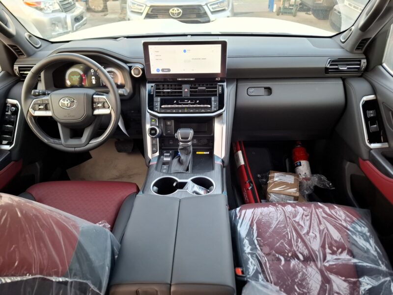 2025 Toyota Landcruiser VXR 3.3L 6 Cylinders White Red SUV Diesel GCC