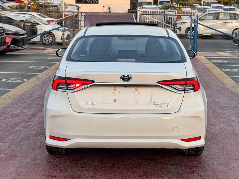 2024 Toyota Corolla Hybrid Elite 1.8L 4 Cylinders Full Option White Black Sedan