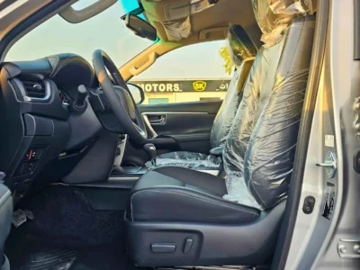 2025 Toyota Fortuner SR5 ADVENTURE 4.0L V6 PETROL Silver Black SUV GCC