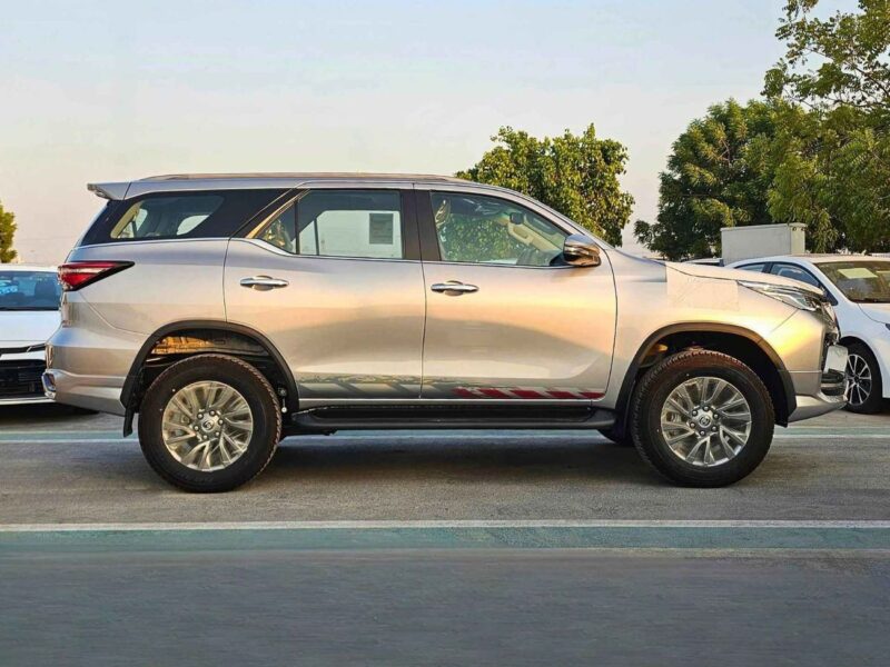 2025 Toyota Fortuner SR5 ADVENTURE 4.0L V6 PETROL Silver Black SUV GCC