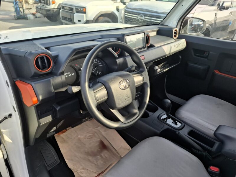 2026 Toyota Hilux Tamaraw 2.4L 4 Cylinder SC Pickup Diesel White Black Pick Up