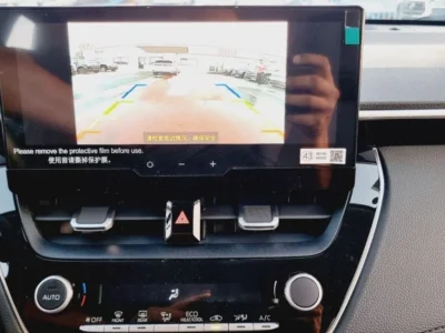 2024 TOYOTA COROLLA CROSS 2.0L HYBRID WITH RADAR 4 Cylinders White Black SUV