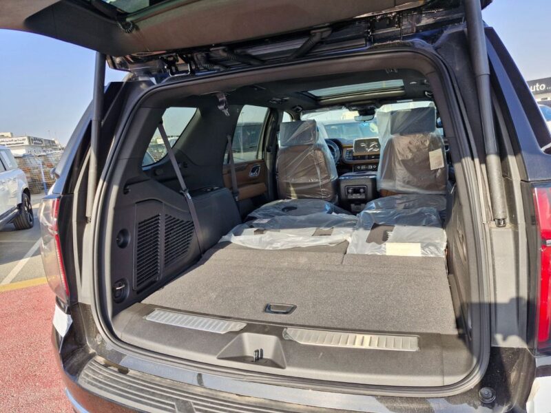 2023 CHEVROLET TAHOE HIGH COUNTRY 6.2L V8 Engine PETROL Black Tan SUV