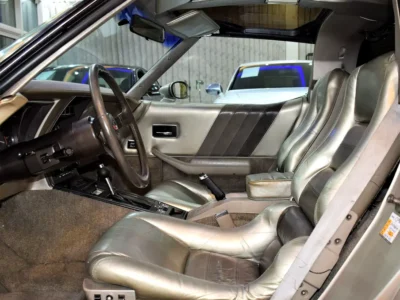 1982 Chevrolet Corvette Other 8 Cylinder Petrol Engine Gold Beige Coupe