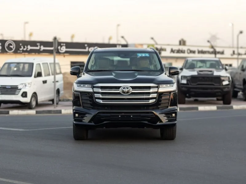 2026 Toyota Land Cruiser LC300 VX 4.0L 6 Cylinder Petrol Engine Black Beige SUV