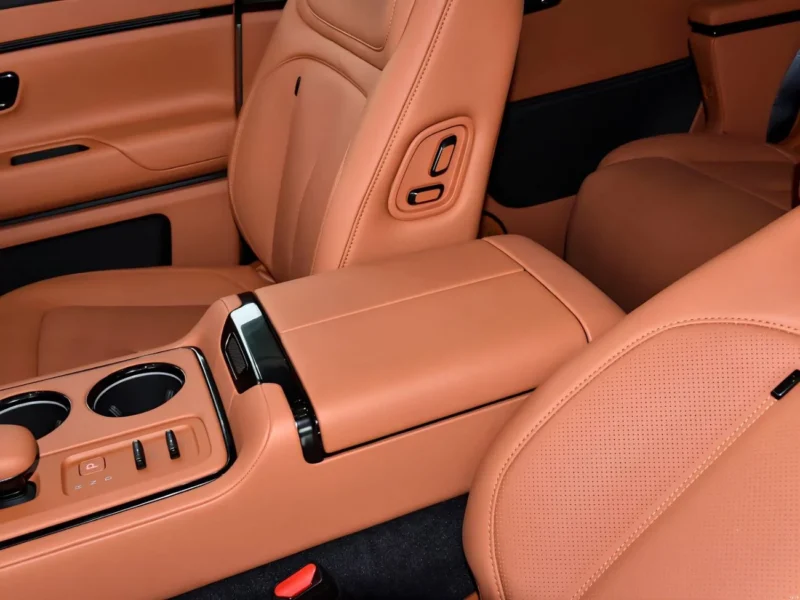 2026 ROX Adamas VIP EREV A/T 4x4 1.5L Turbocharged Black Orage SUV