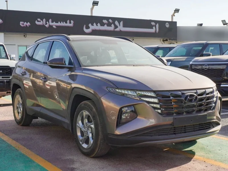 2022 Hyundai Tucson 4 Cylinders Petrol Engine Brwon Beige SUV GCC Specs