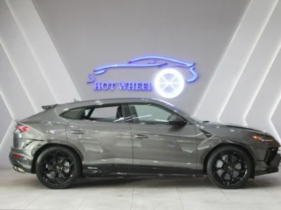2024 Lamborghini Urus 4.0T V8 Engine Performante Grey Black SUV AWD