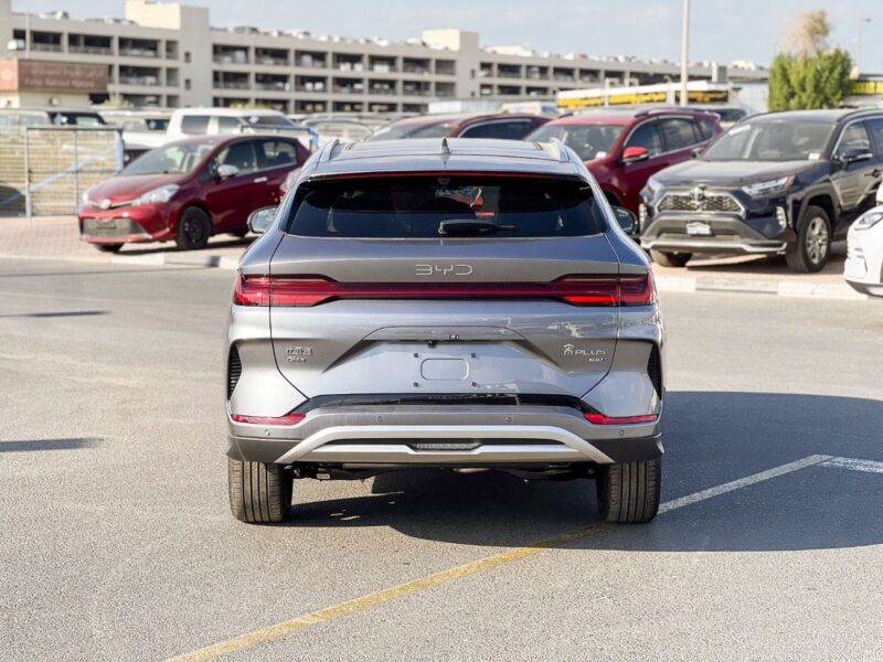 2025 BYD Song Plus Luxury DM-i 1.5L 4 Cylinder Petrol Engine Grey White SUV