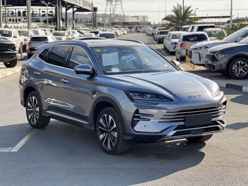 2025 BYD Song Plus Luxury DM-i 1.5L 4 Cylinder Petrol Engine Grey White SUV