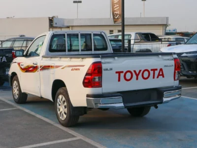 2025 Toyota Hilux Single Cab 2.7L 4 Cylinders Engine 4x2 MT White Red Truck