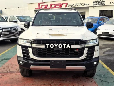 2022 Toyota Land Cruiser GR-S 3.3L 6 Cylinder Engine Diesel White Red SUV GCC