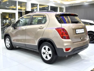 2019 Chevrolet Trax LT 4 Cylinder Petrol Engine Beige Grey Crossover GCC