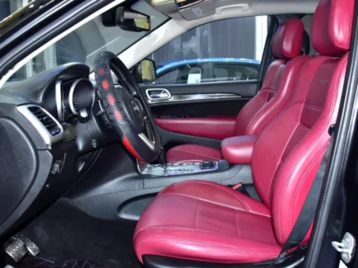 2012 Jeep Grand Cherokee Srt8 8 Cylinder Petrol Engine Black Red SUV GCC