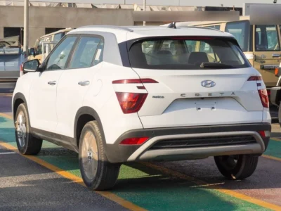 2023 Hyundai Creta 4 Cylinders Petrol Engine White Black SUV GCC Specs