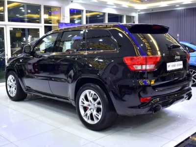 2012 Jeep Grand Cherokee Srt8 8 Cylinder Petrol Engine Black Red SUV GCC