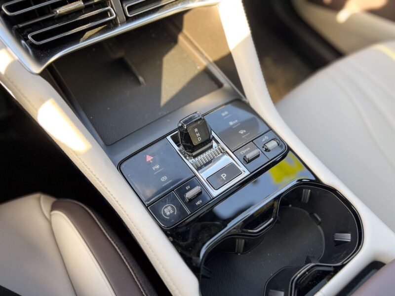 2025 BYD Song Plus Luxury DM-i 1.5L 4 Cylinder Petrol Engine Grey White SUV