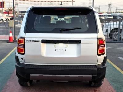2025 Toyota Land Cruiser Prado 4x4 2.4L Turbo 4 Cylinders Engine White Brown SUV