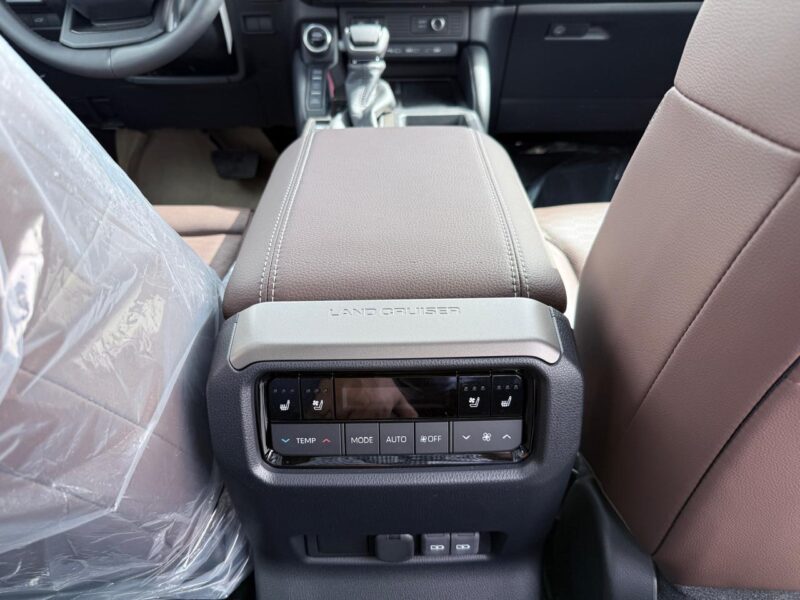 2025 Toyota Prado 2.8l Adventure Special 2.8L 4-cylinder Turbo Diesel Black SUV